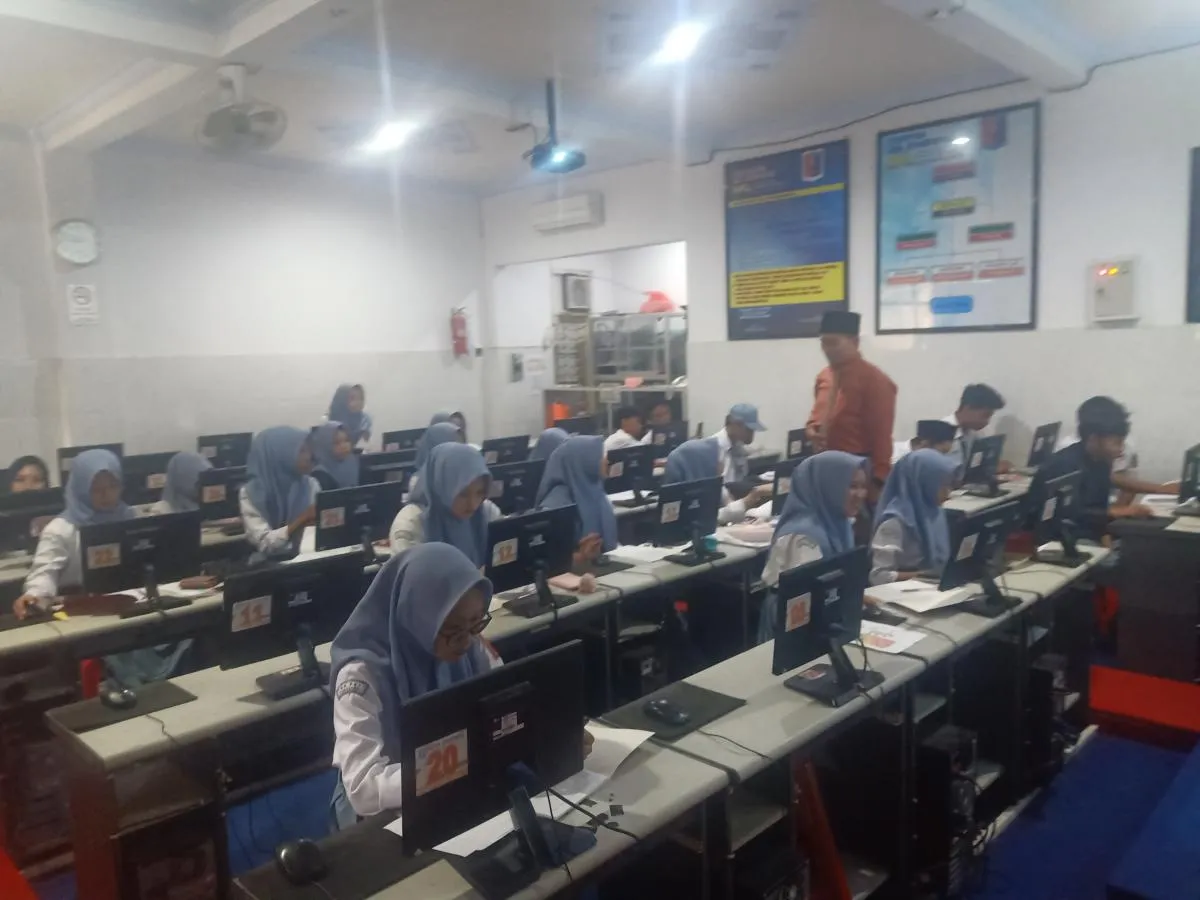 Pembuatan akun gmail dan pengenalan excel dan input data